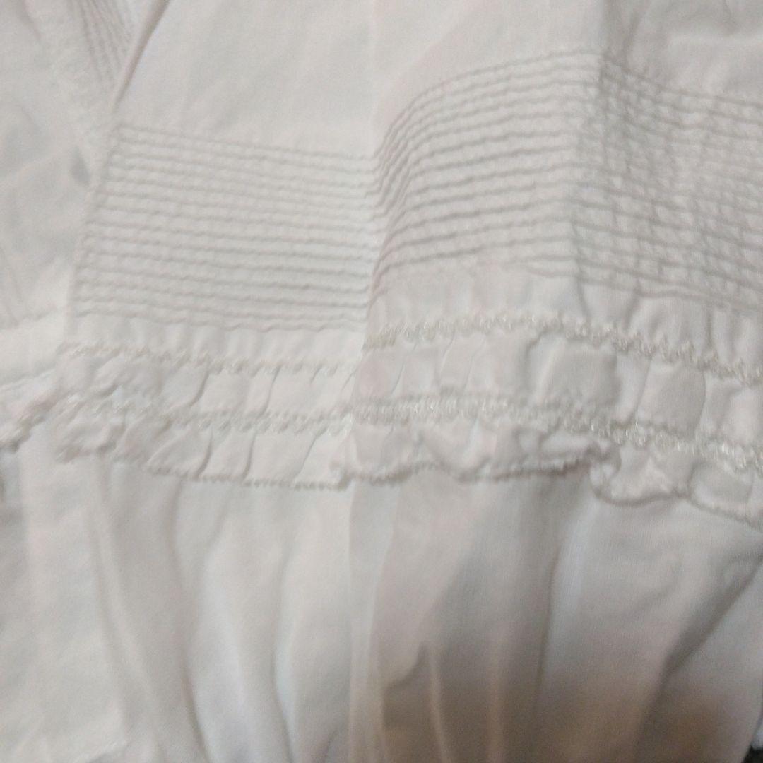 ピンクハウス　激かわフリル付きホワイト長袖ブラウス