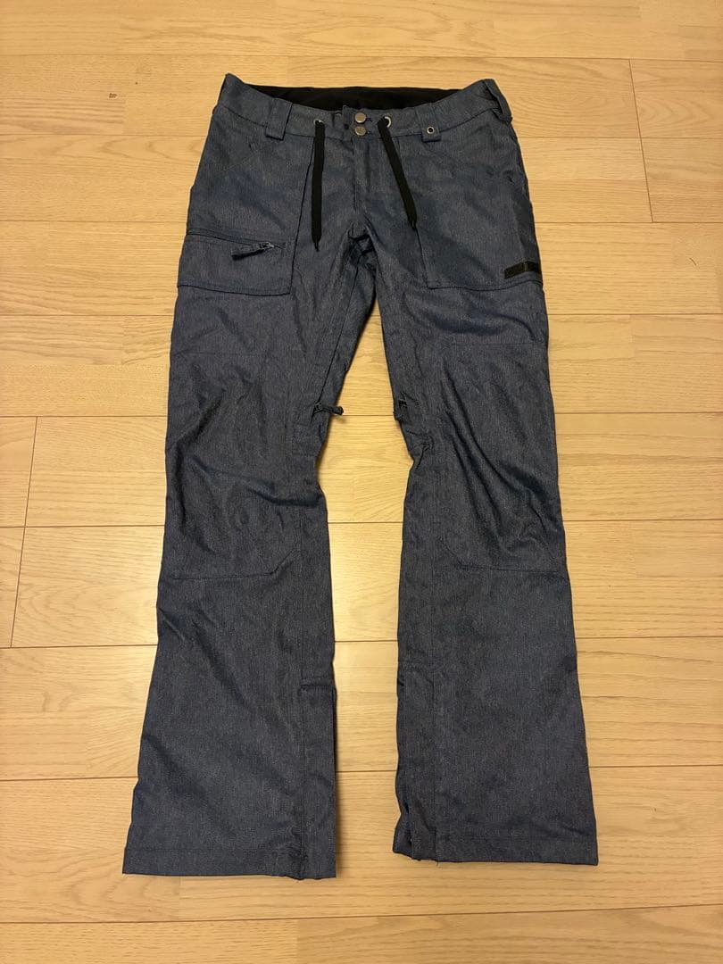 BURTON スノーボードパンツ デニム　雪作業