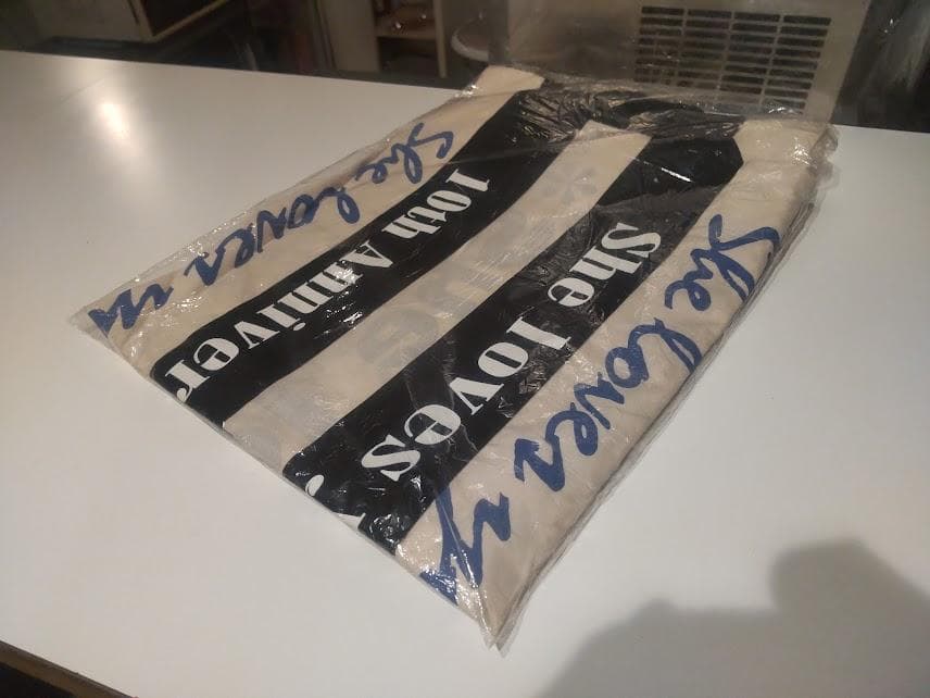 1995年 She loves you 10周年記念 アルバム 渡辺美里 法被