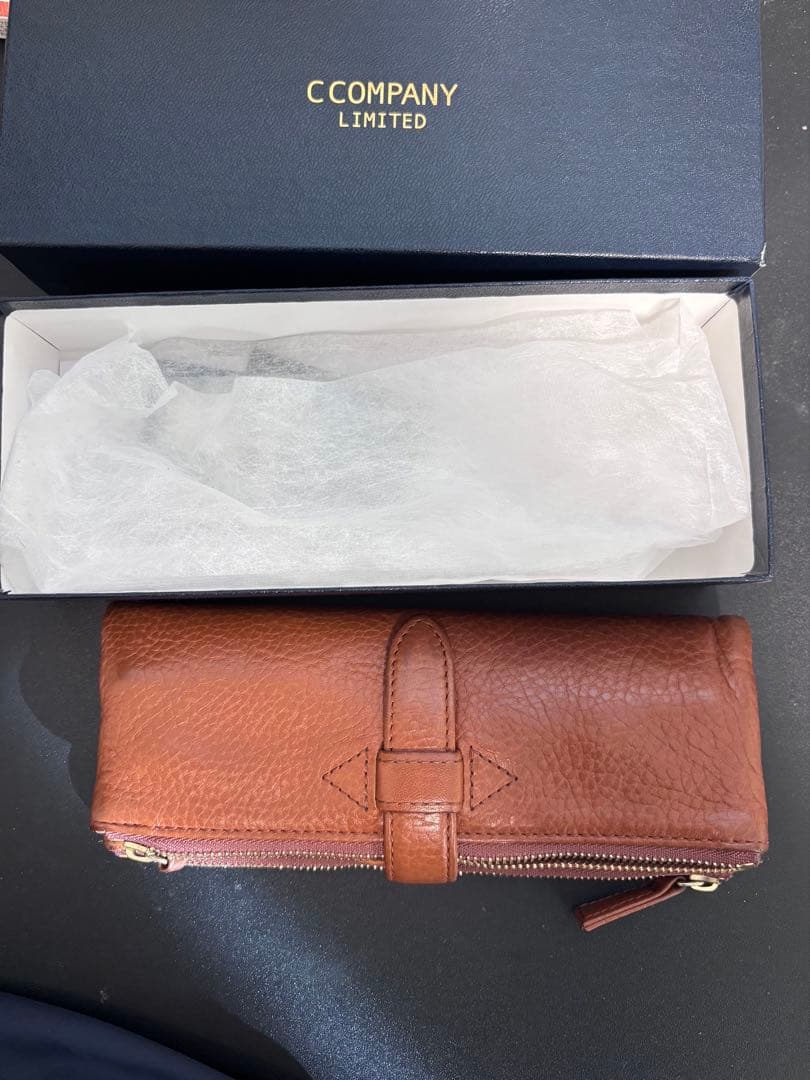 CCompanyルポプリモペンケース