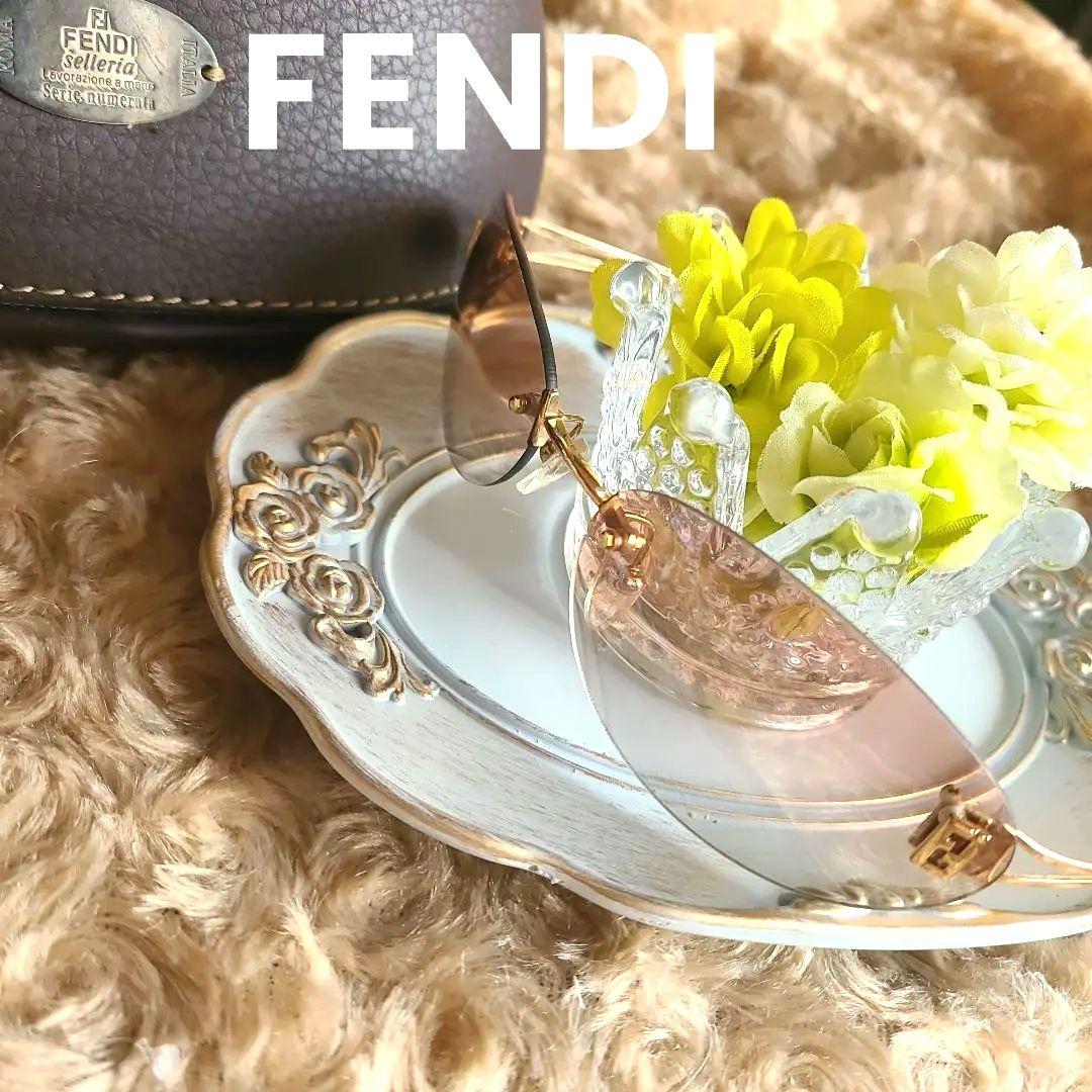 縁なし希少【FENDI】フェンディサングラス