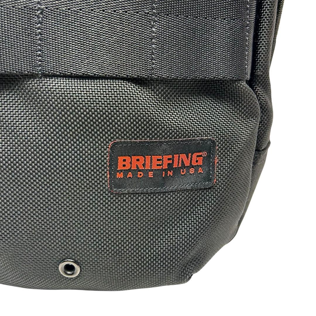BRIEFING ブリーフィング　ショルダーバッグ　斜め掛け　ブラック