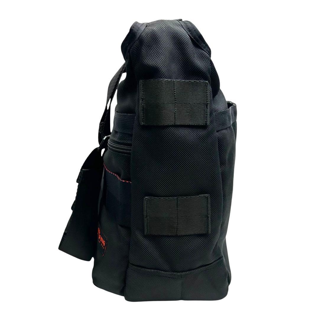 BRIEFING ブリーフィング　ショルダーバッグ　斜め掛け　ブラック