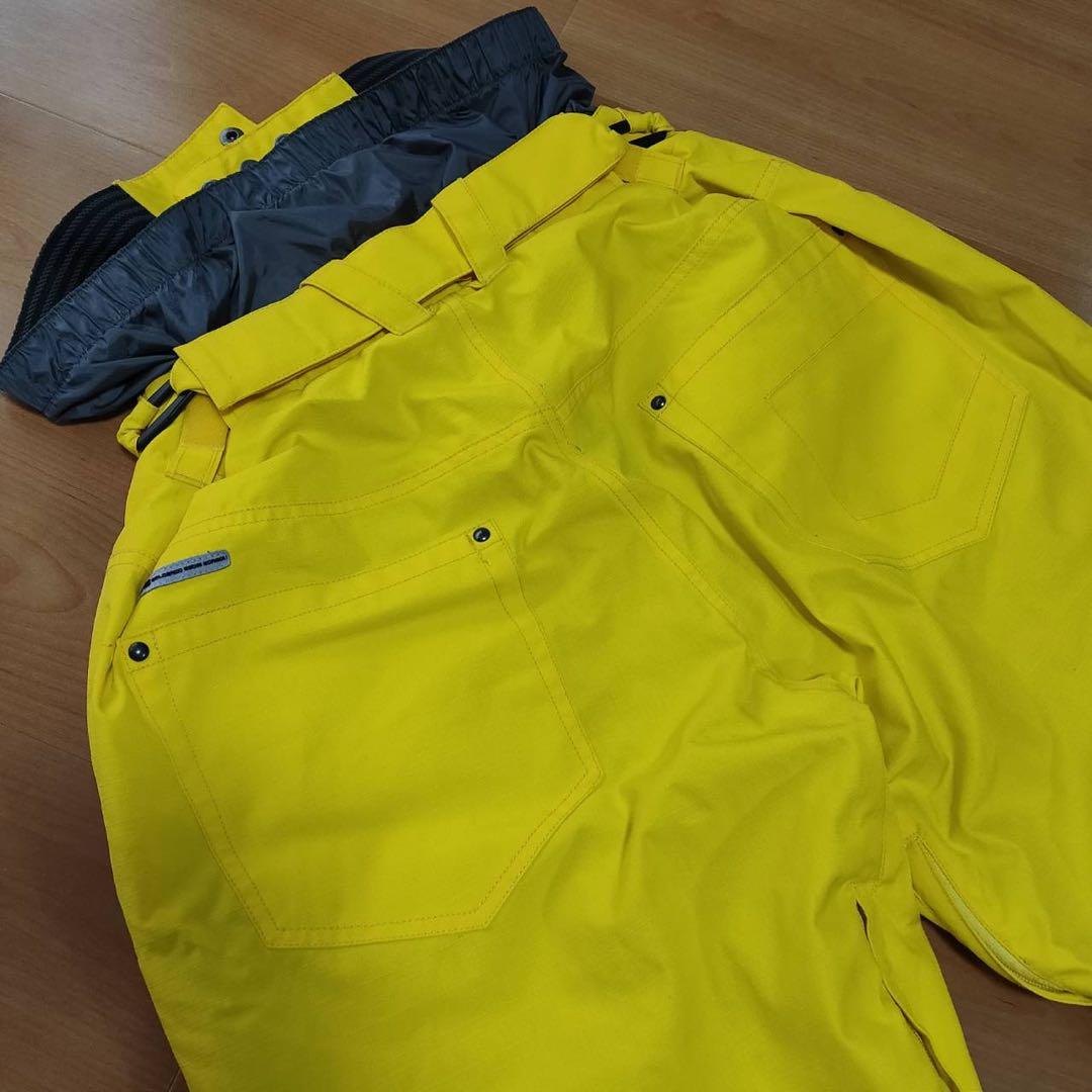 スノーボードウェア上下セット グリーン/イエロー　総柄　派手目