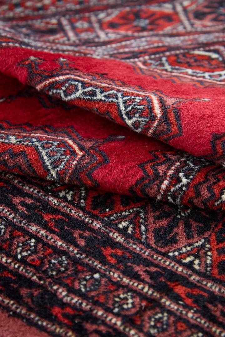 ヴィンテージラグ　トライバルラグ　ラホール産（161×98cm）赤　茶　黒