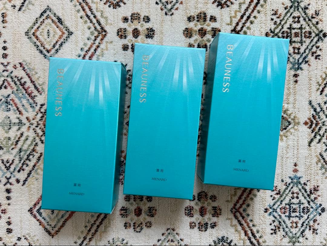 メナード 薬用ビューネB 160ml アルファキット30ml付3本