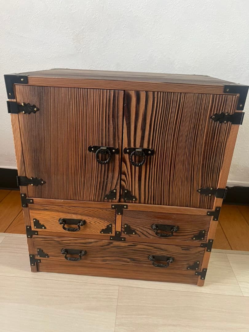 アンティーク　焼杉仕上げの和風ミニ箪笥