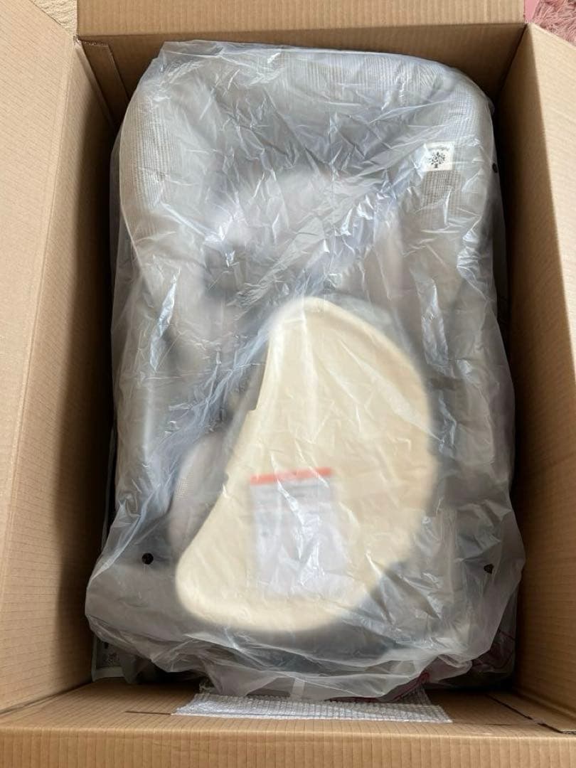 Combi ネムリラ 手動スウィング ハイローチェアー ランチトレー付き　箱付き