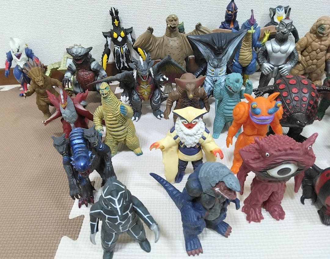 ウルトラ怪獣ソフビ40体まとめ売り/80サイズ/フィギュア/送料込み