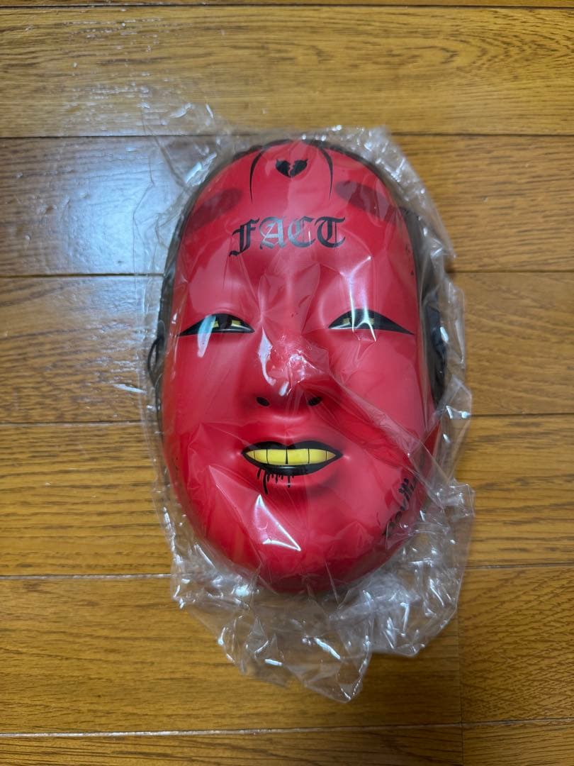 deviluseフェイスマスク FACT