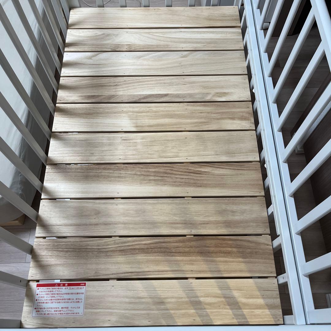 【美品マットレス&シーツ付】カトージ KATOJI ベビーベッド ハイポジション