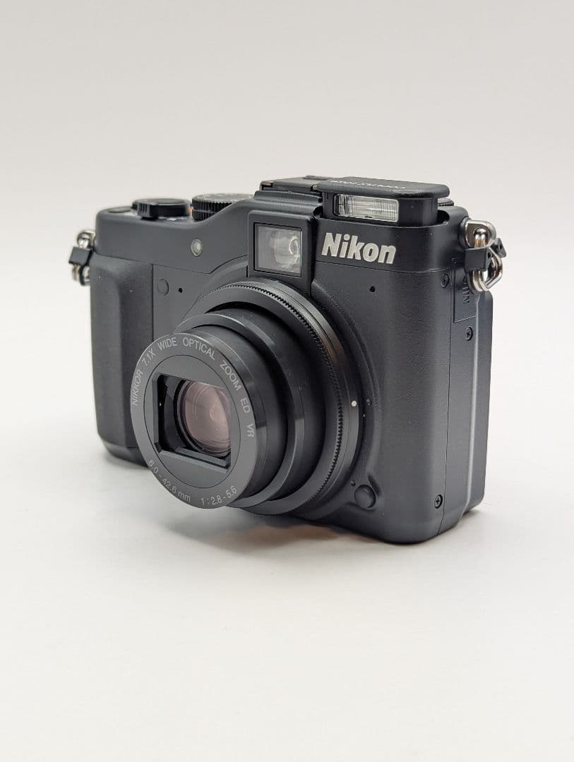 Nikon COOLPIX P7000 極美品