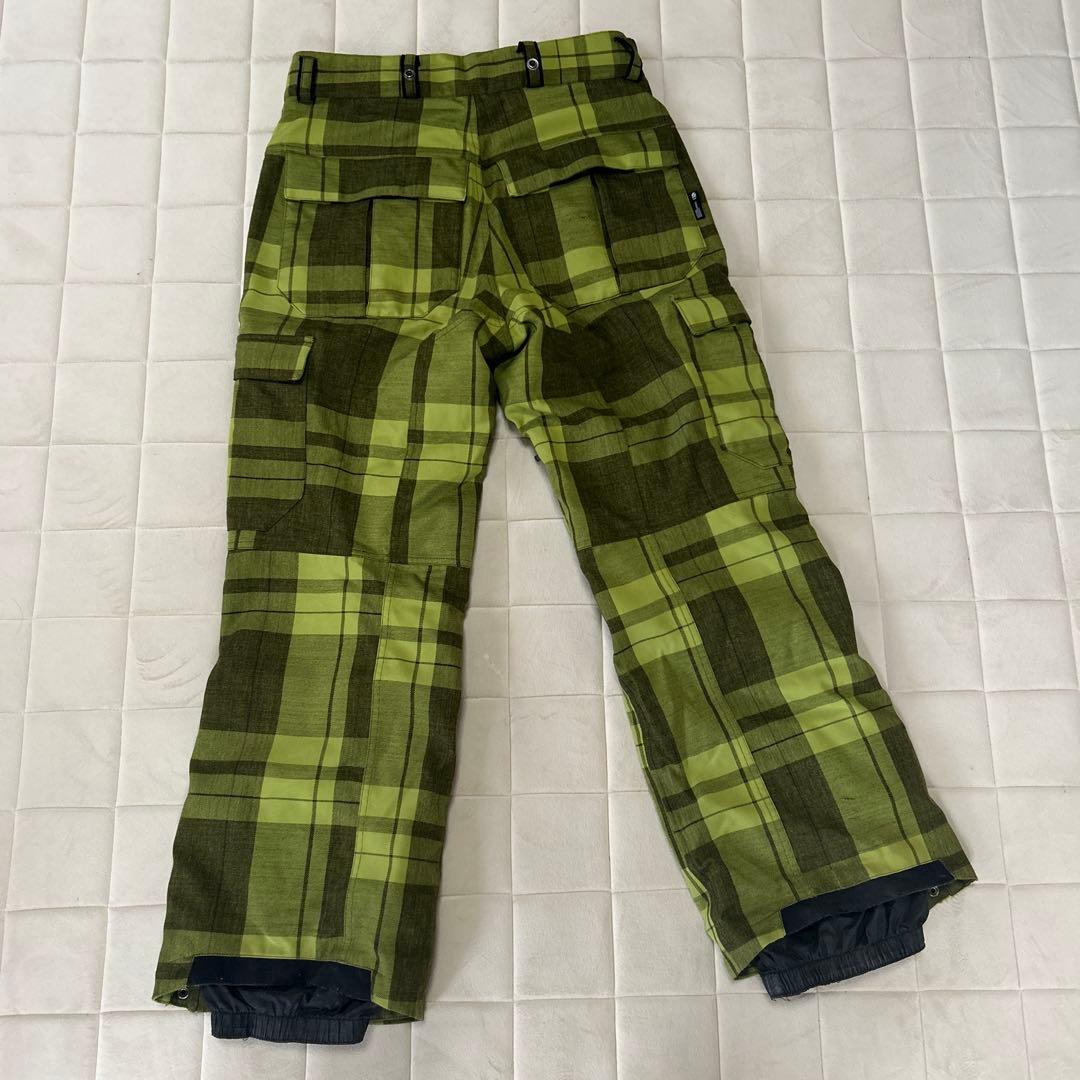 スノーボードウェア　Mサイズ 上:SUB 下:BONFIRE