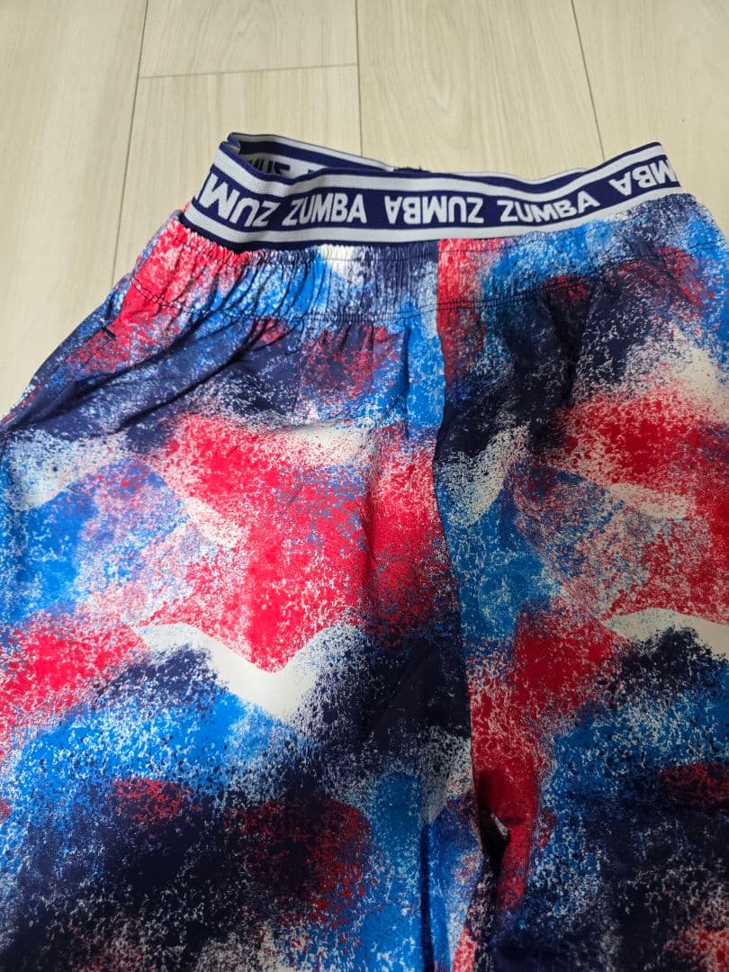 ZUMBA トレーニングパンツ 赤青