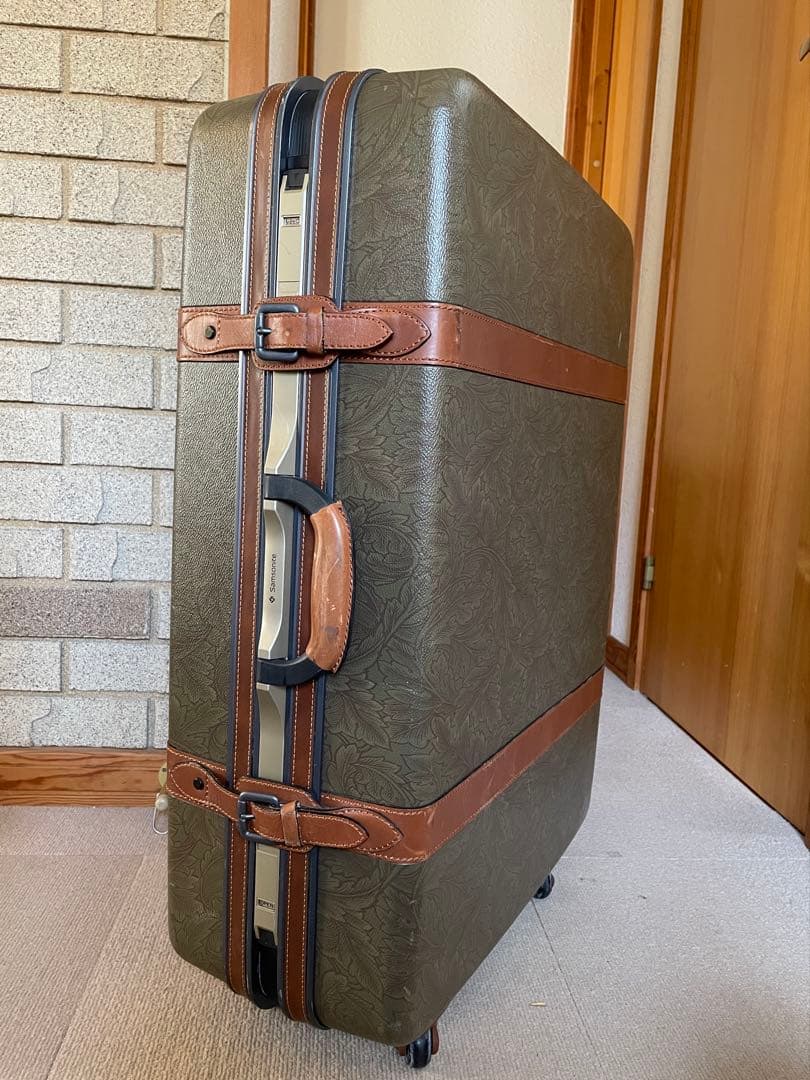 サムソナイト クラシック スーツケース ビンテージ 大容量 鍵・ハンガー付き
