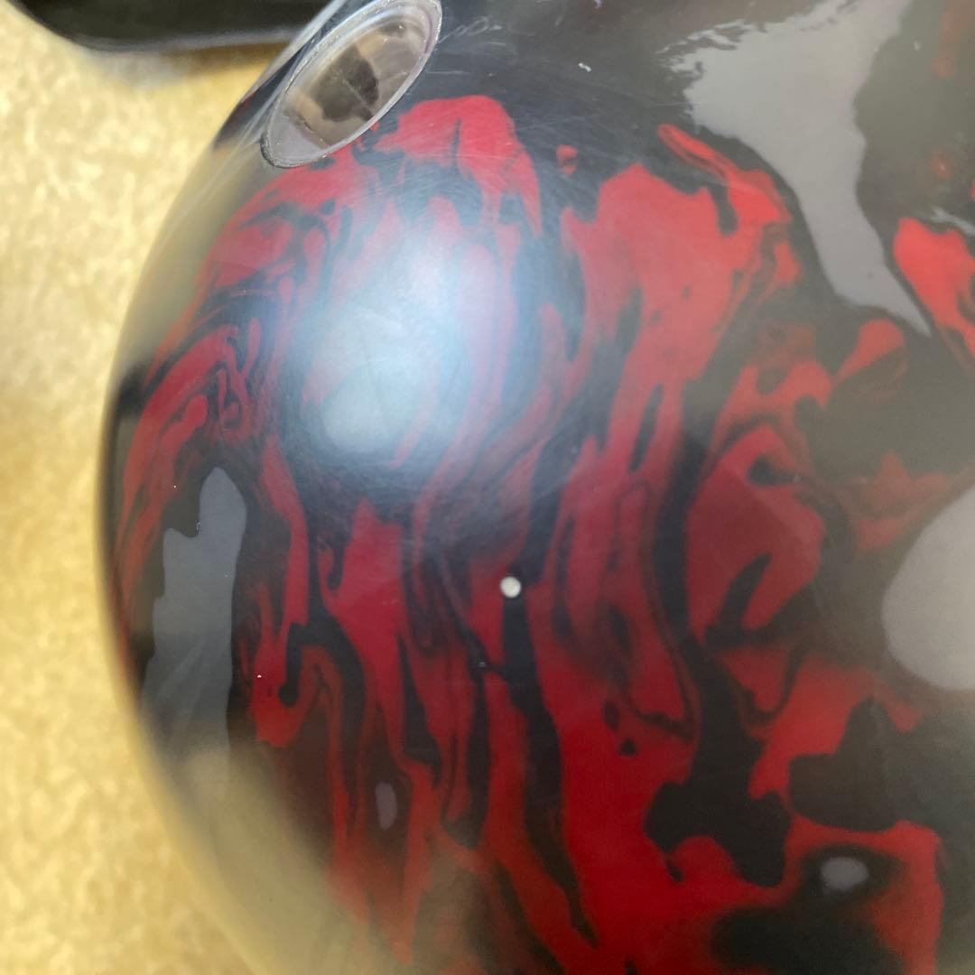 MOTIV Jackal ボウリングボール　月３２ゲーム程半年間使用6.８キロ