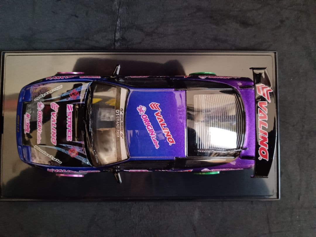 アオシマ 1/24 ニッサン 180SX D1 プラモデル 完成品 ケース付