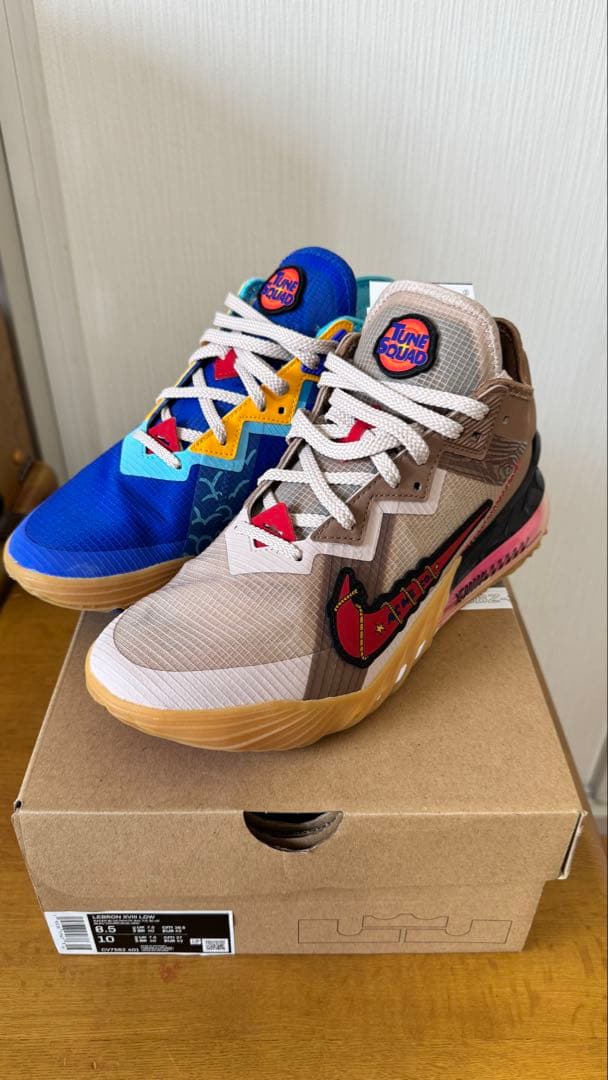 シューズ(男性用) NIKE LEBRON 18 LOW SPACE JAM