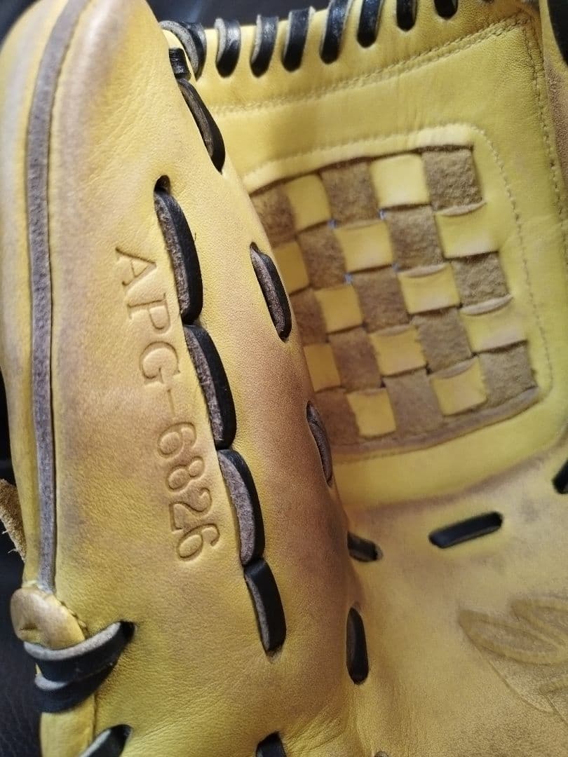 HI-GOLD ハイゴールド 一般軟式 投手用 グローブ ヌバック素材