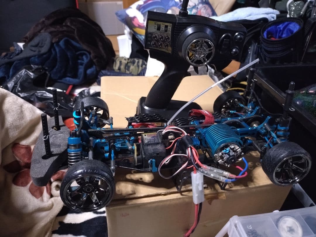 《最終値下げ出品25日まで》TRF415 ドリフト4WDケツカキ仕様