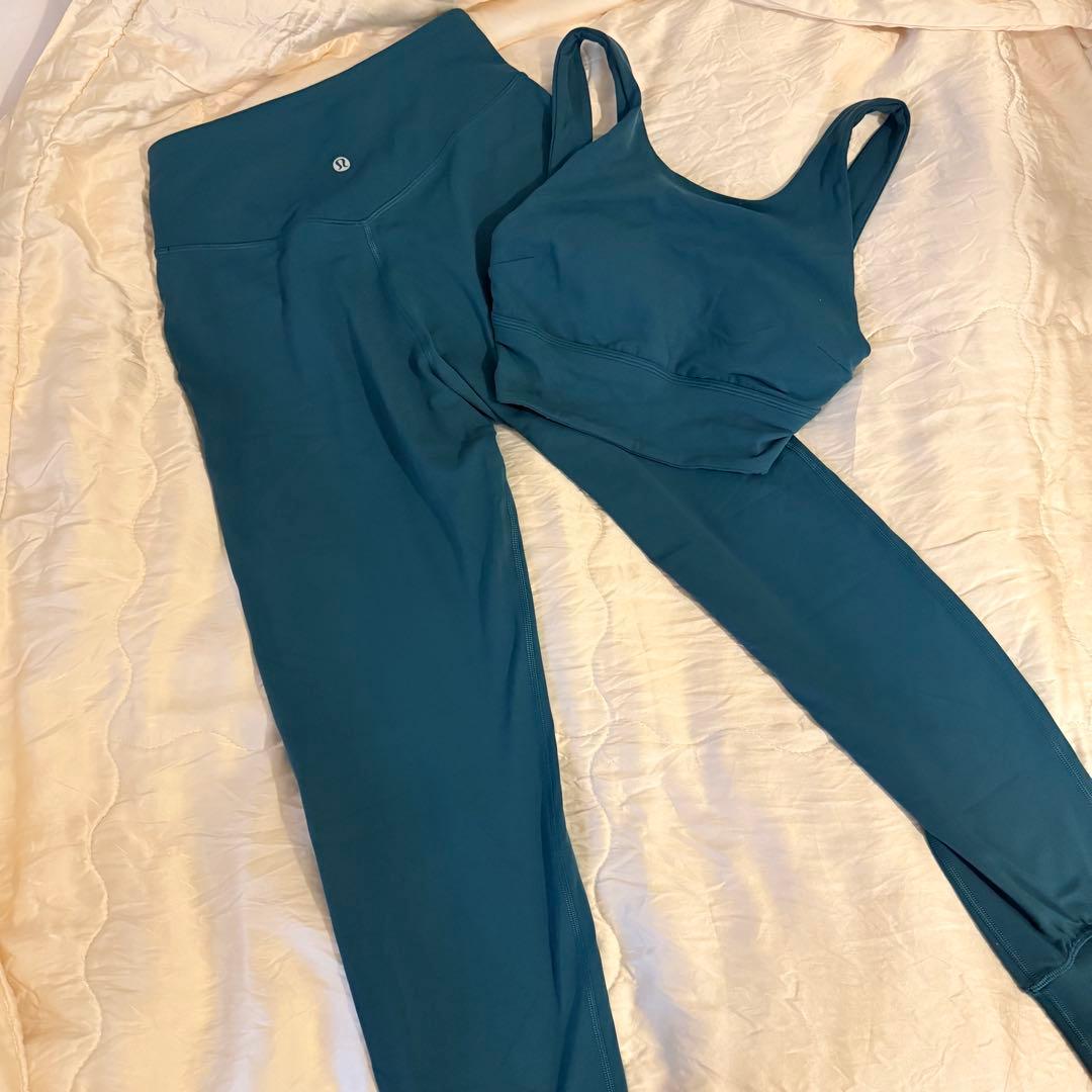 美品★ルルレモン★ヨガウェアセットアップ