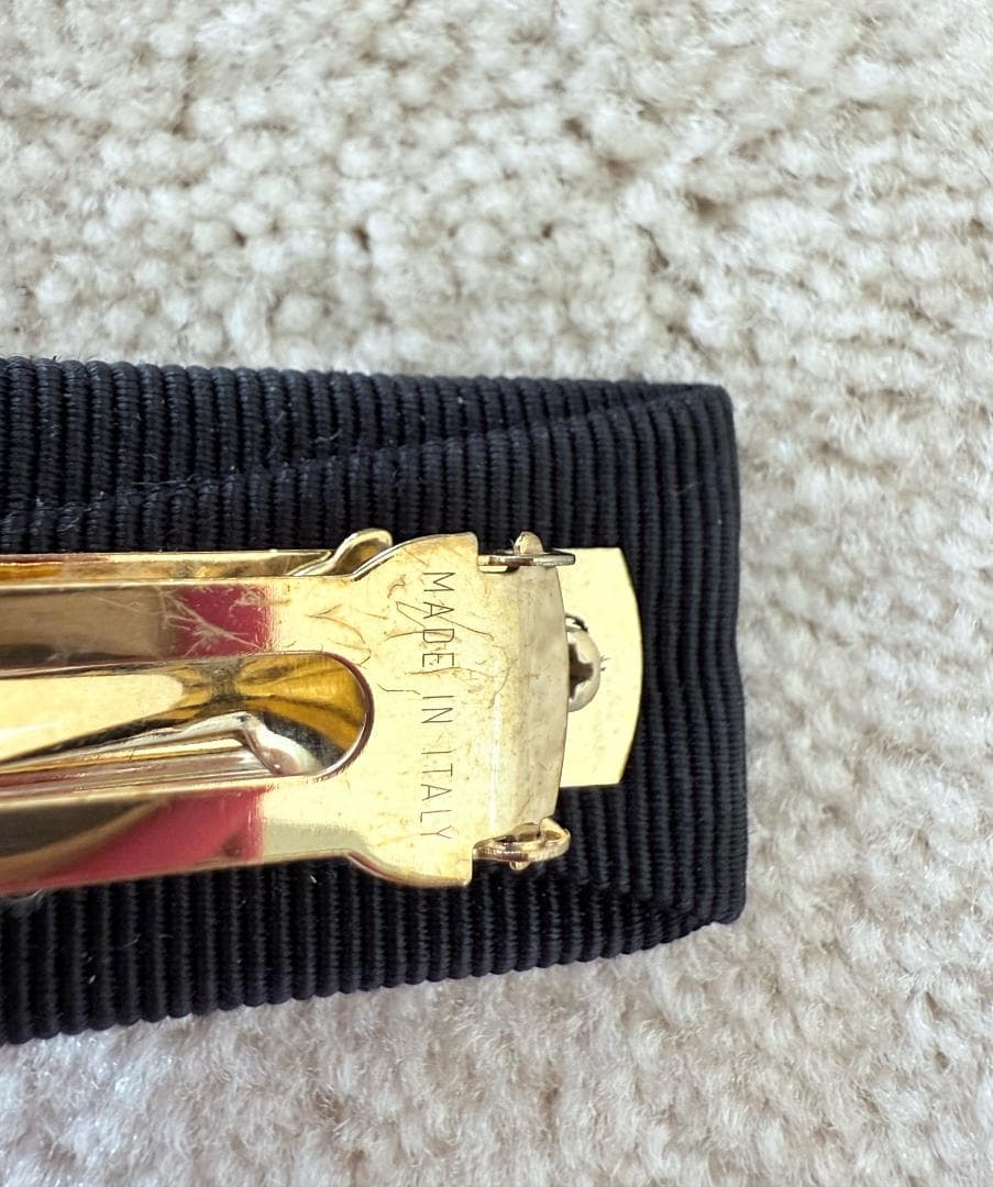 Ferragamoフェラガモ バレッタ ヴァラ ブラック ゴールド金具 リボン