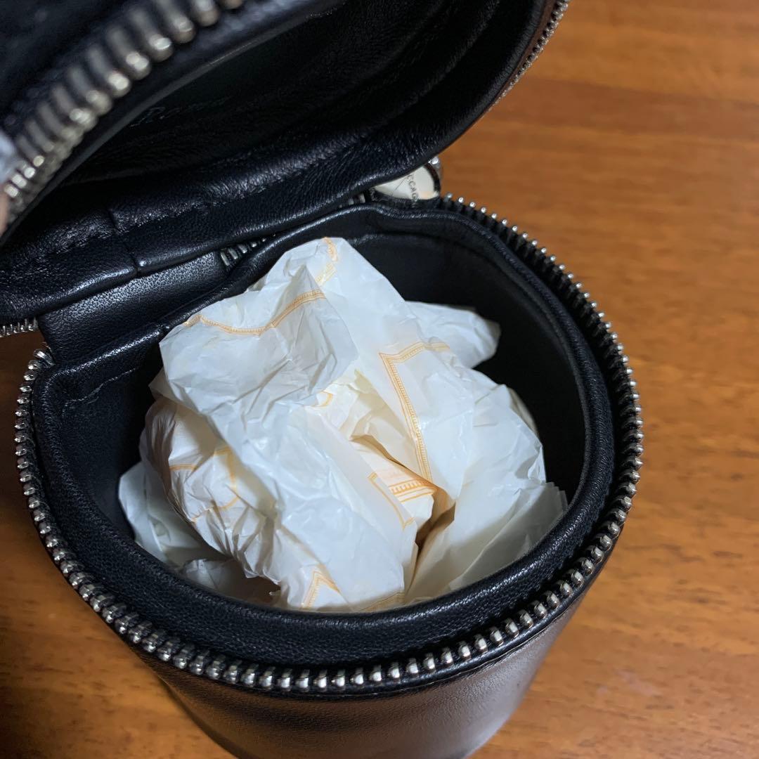 メローラ　　MEROLA　ネクタイケース　黒色