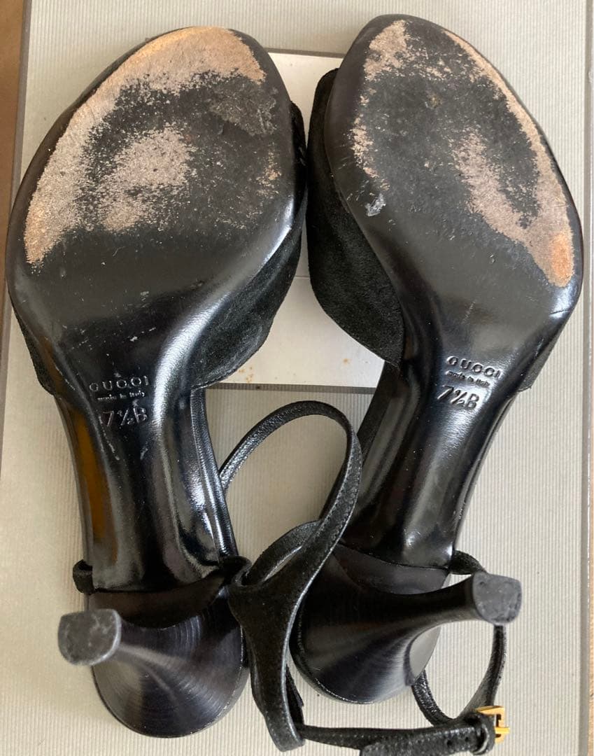 すーさん GUCCI サンダル グッチ パンプス ヒール 黒 ブラック