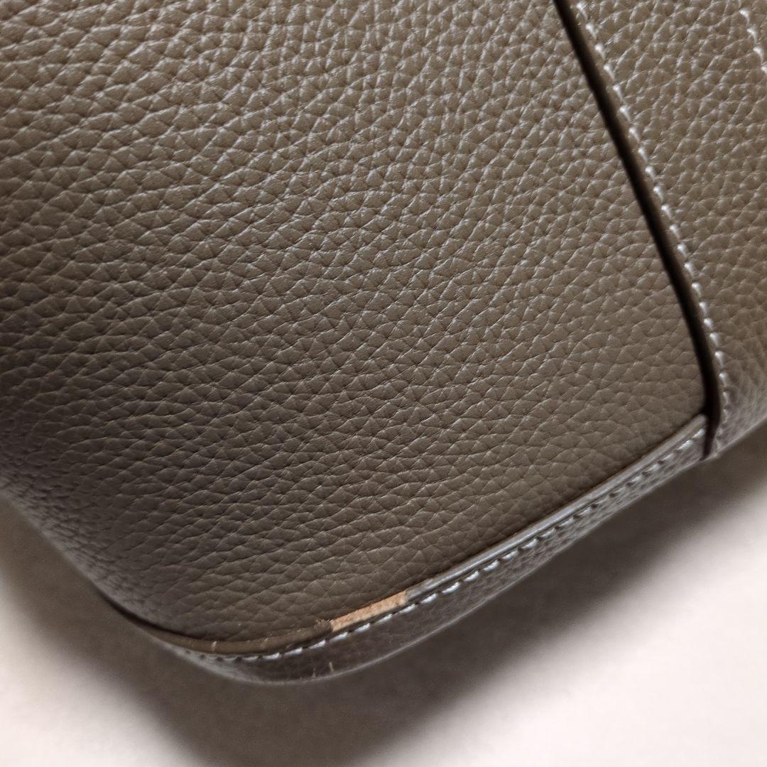 シボ革 レザー バッグ 大 ポーチ付き