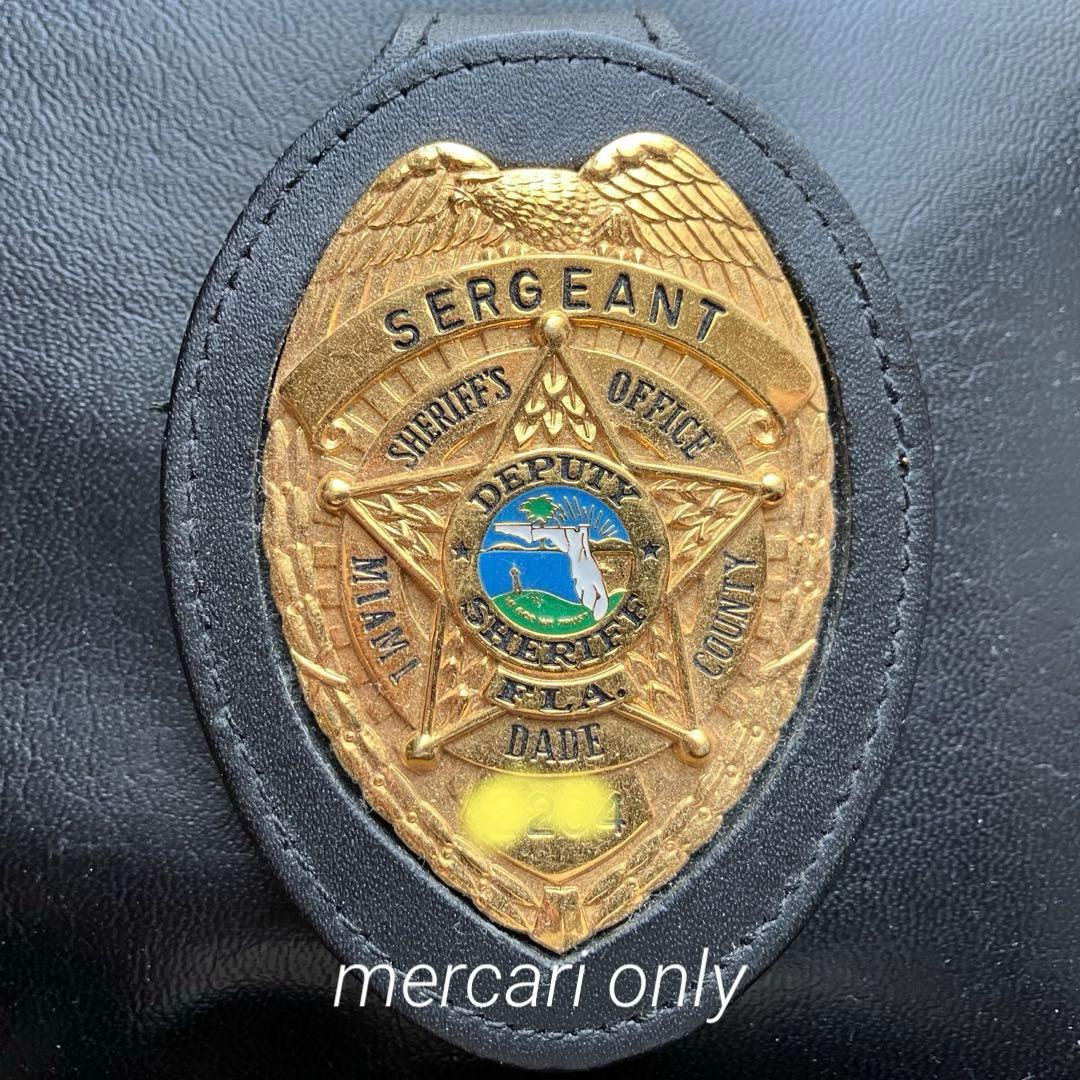 MIAMI DADE郡 HM ブラッキントン サージェントランク実物ポリスバッジ