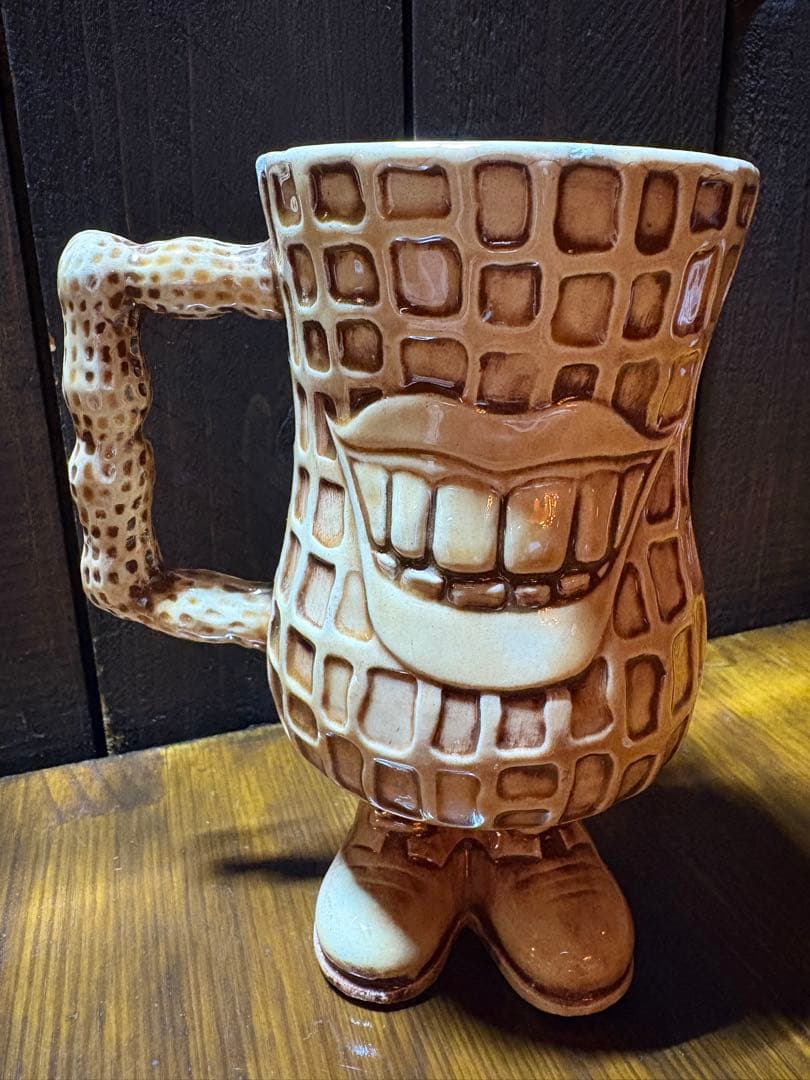 Mr.ピーナッツ風 ヴィンテージマグ（1977年 サイン入り）