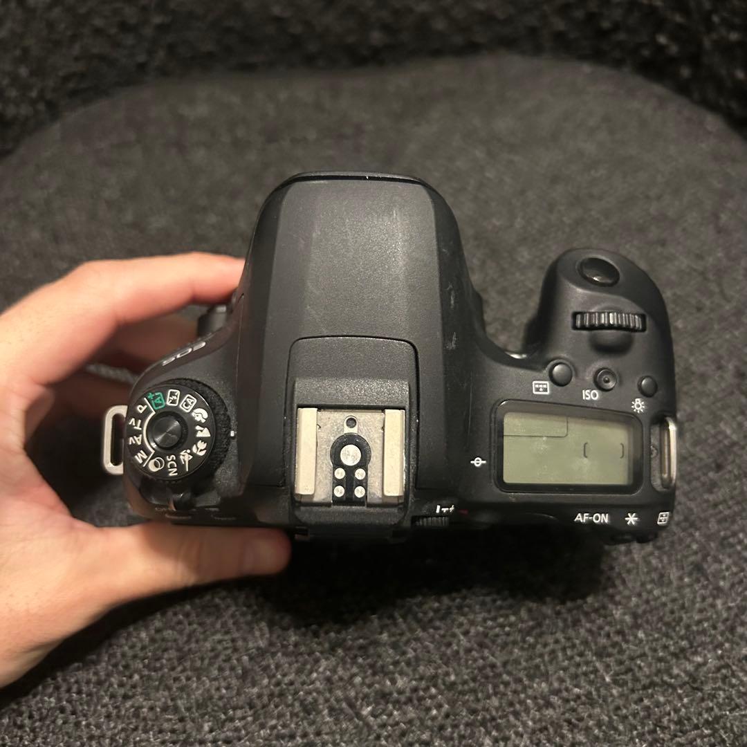 Canon EOS 9000D ボディ 現状品