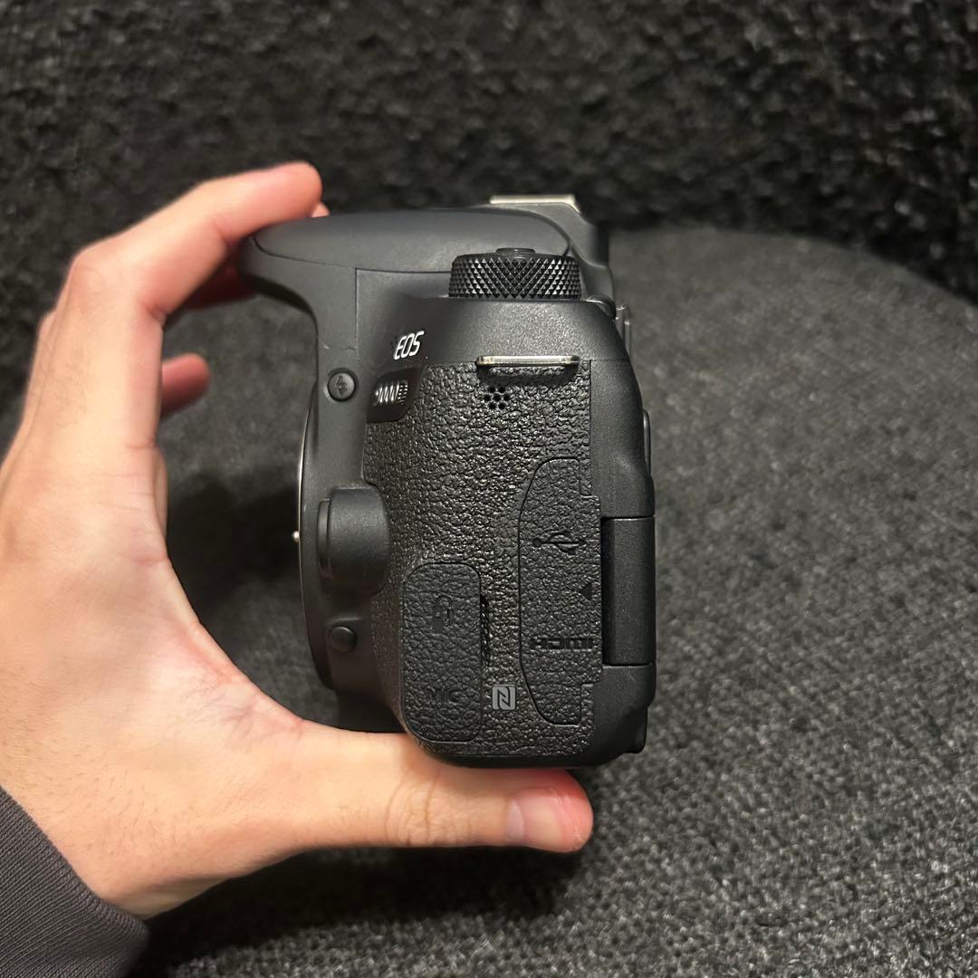 Canon EOS 9000D ボディ 現状品