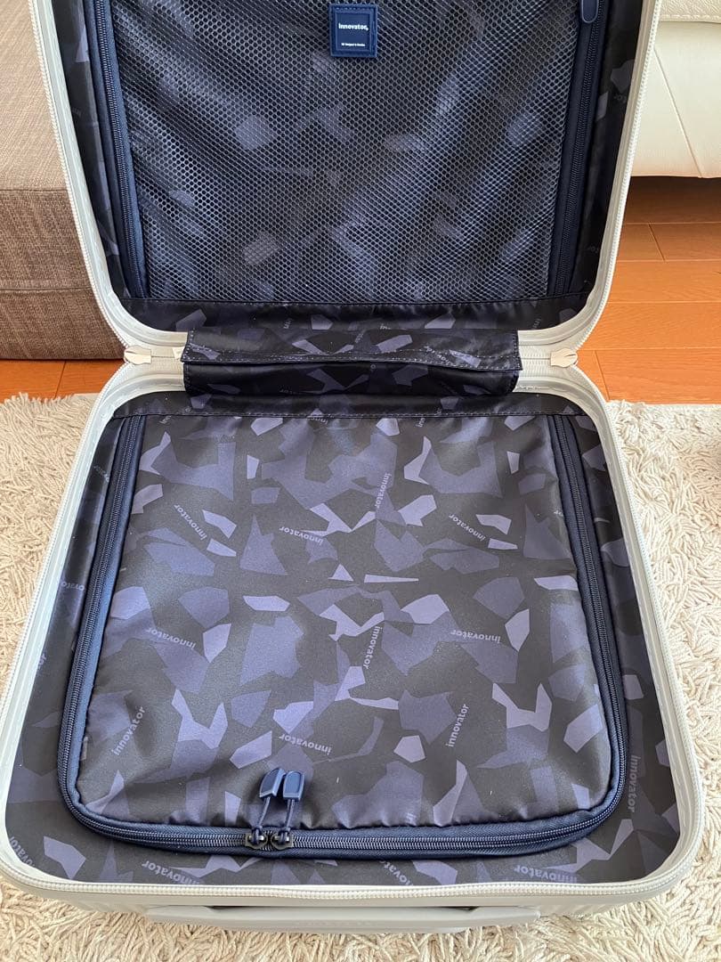 【新品未使用】イノベーター スーツケース innovator INV20 33L