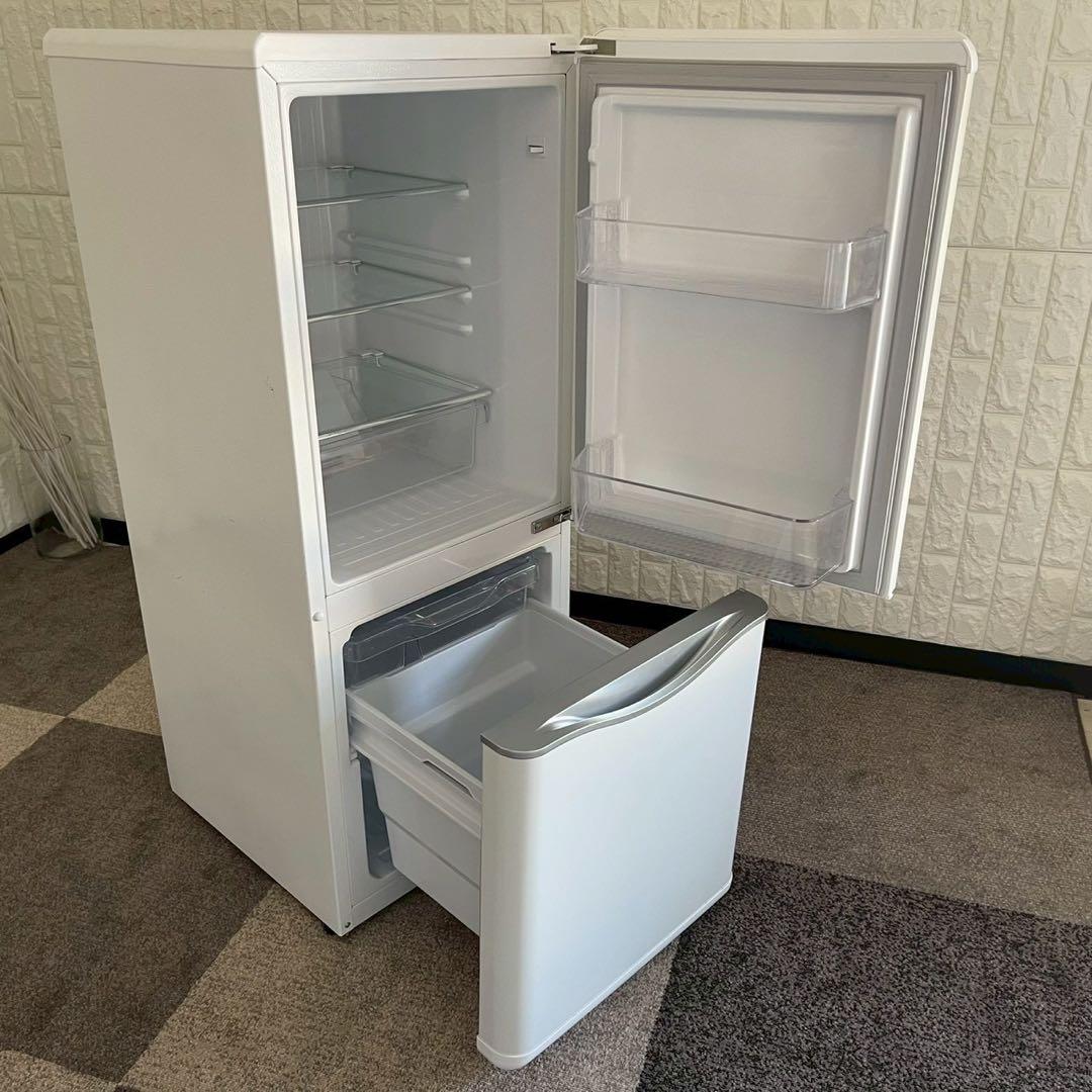 都内23区送料無料❗️ DAEWOO レトロスタイル冷蔵庫　2018年製✨