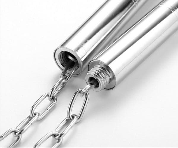 E武具 四種 ①09ヌンチャク、②030501丸サイ、⓷04九節鞭 ④模造刀