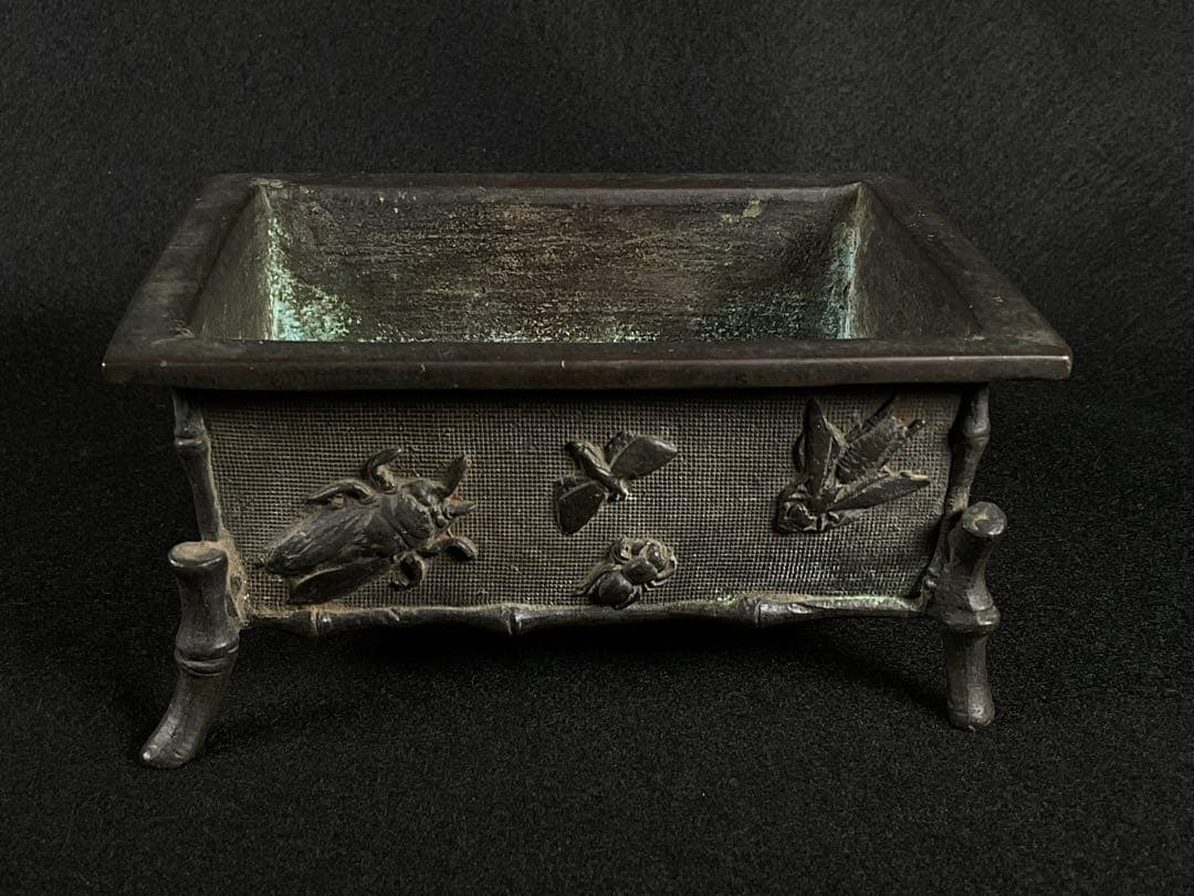 古銅　水盤　香炉　市川東玉斎造　蝶・蜘蛛・蜂他 虫づくし