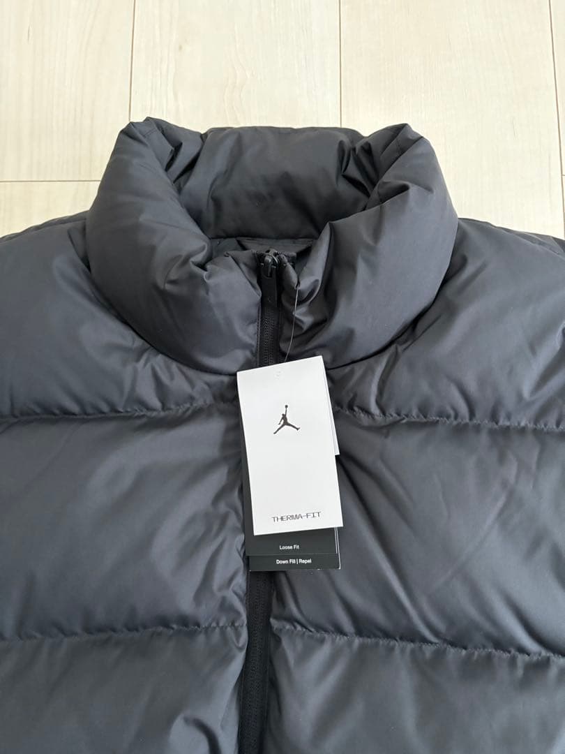 新品タグ付　ジョーダンJORDANフライトダウンパファージャケット　Sサイズ