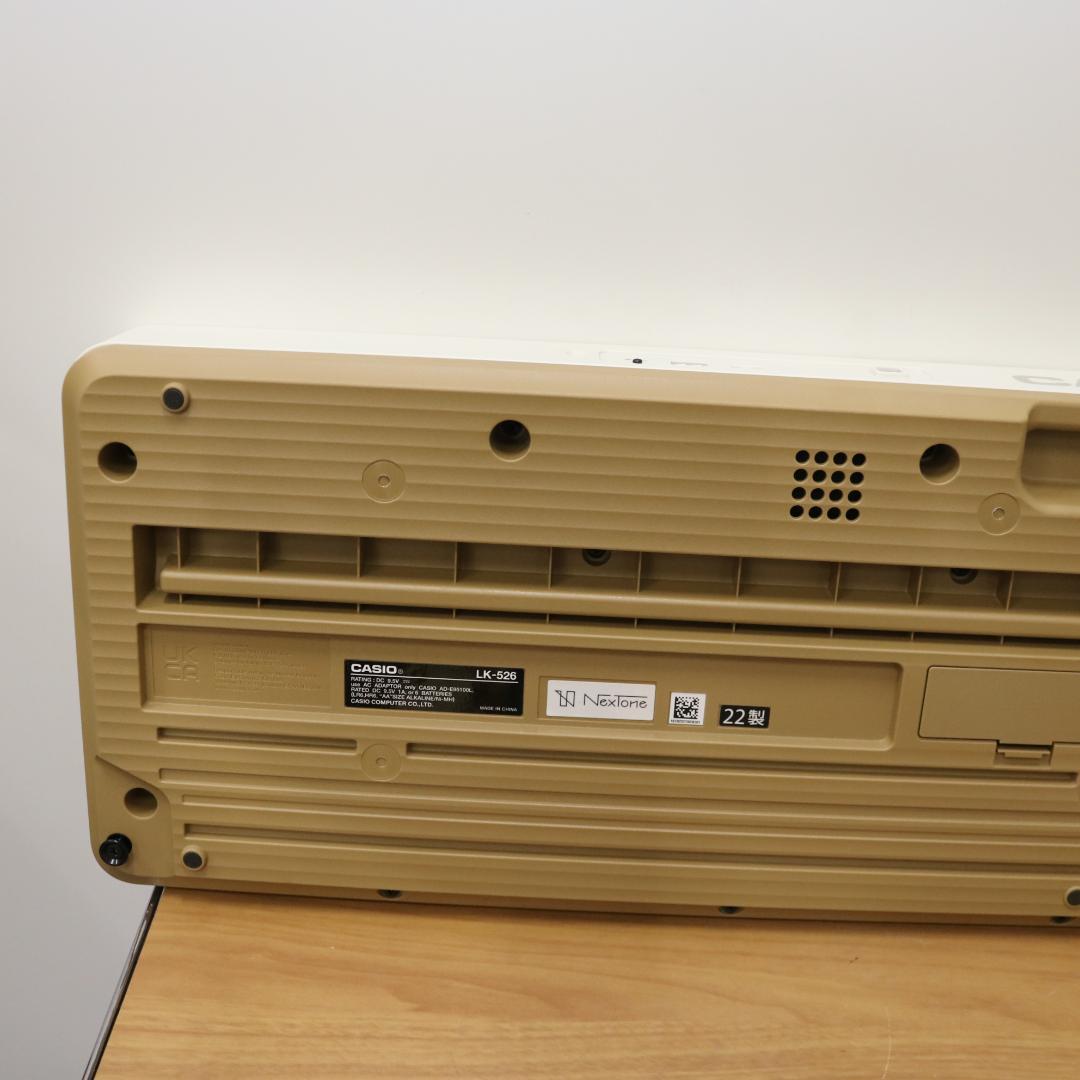 美品 CASIO 電子ピアノ 光ナビゲーション LK-526 2022年製
