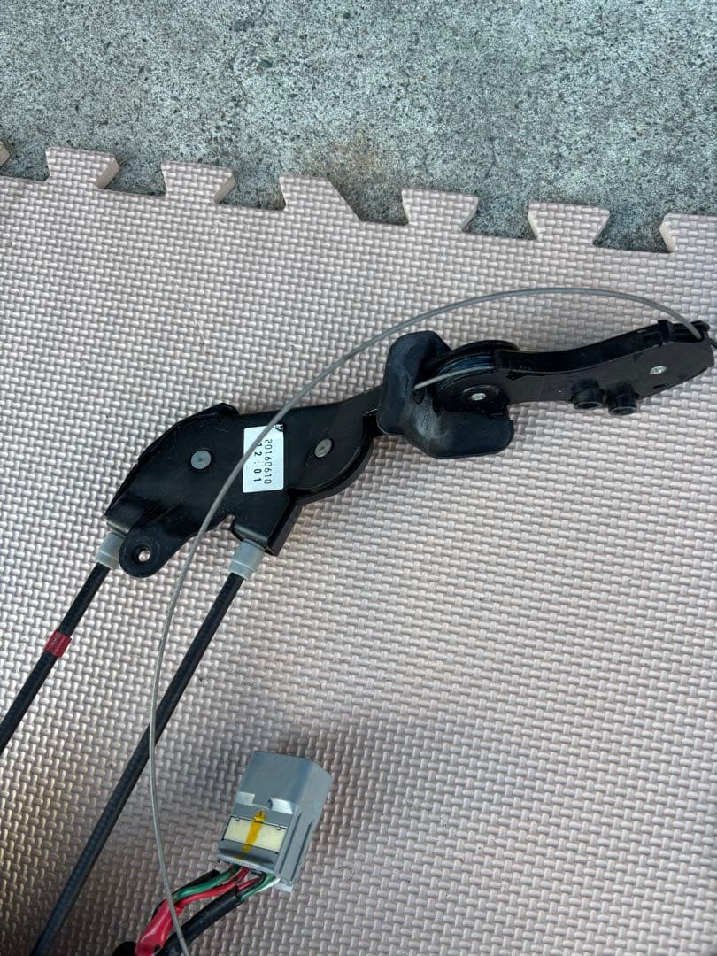 日産　セレナ　C26系 右パワースライド　ワイヤー　モーター
