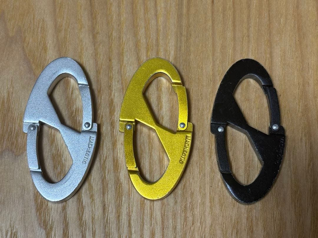 n*e様 hectic カラビナ　金　銀　黒