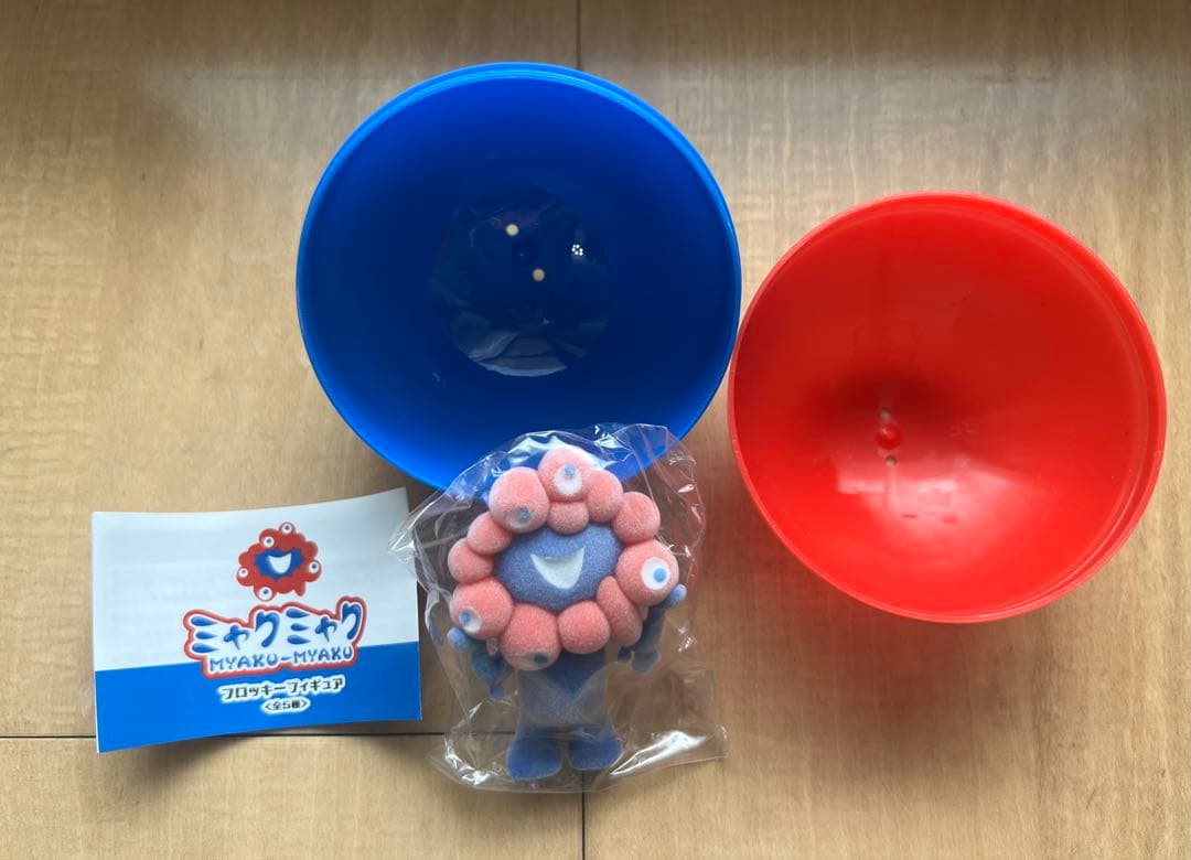 m*n様 大阪万博ノベルティ