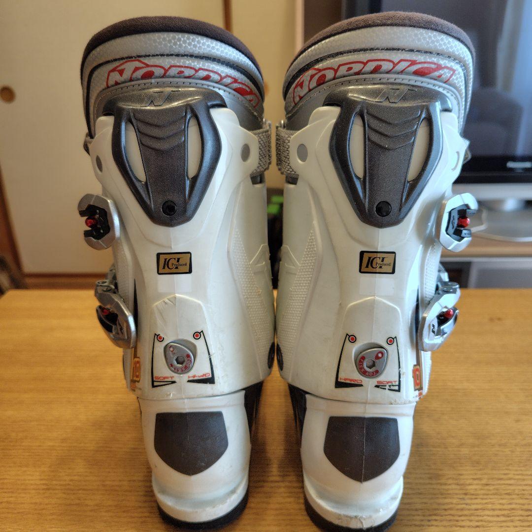 【美品】ノルディカ スキーブーツ 24.5cm