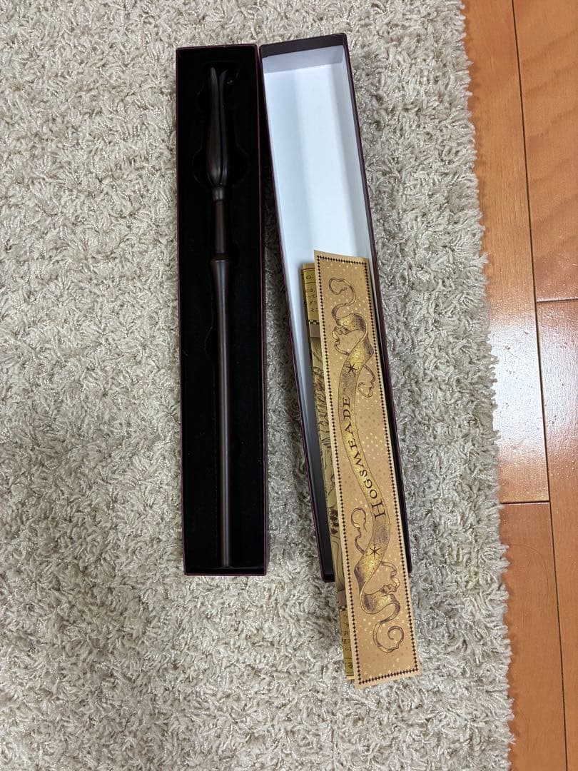 ハリー・ポッター ローブ・マフラー・杖　セット