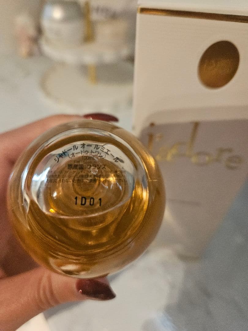 香水(女性用) Dior j'adore Eau de Toilette 100ml