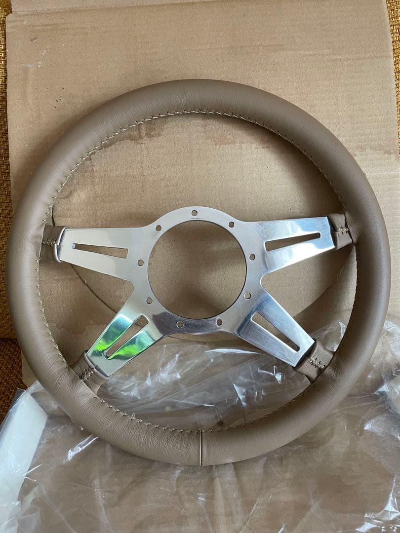 レカラステアリング マーク9 エレガンス　LECARRA