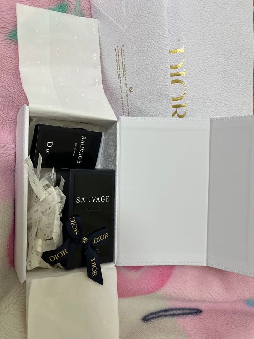 【箱つき】ディオール ソヴァージュ 香水