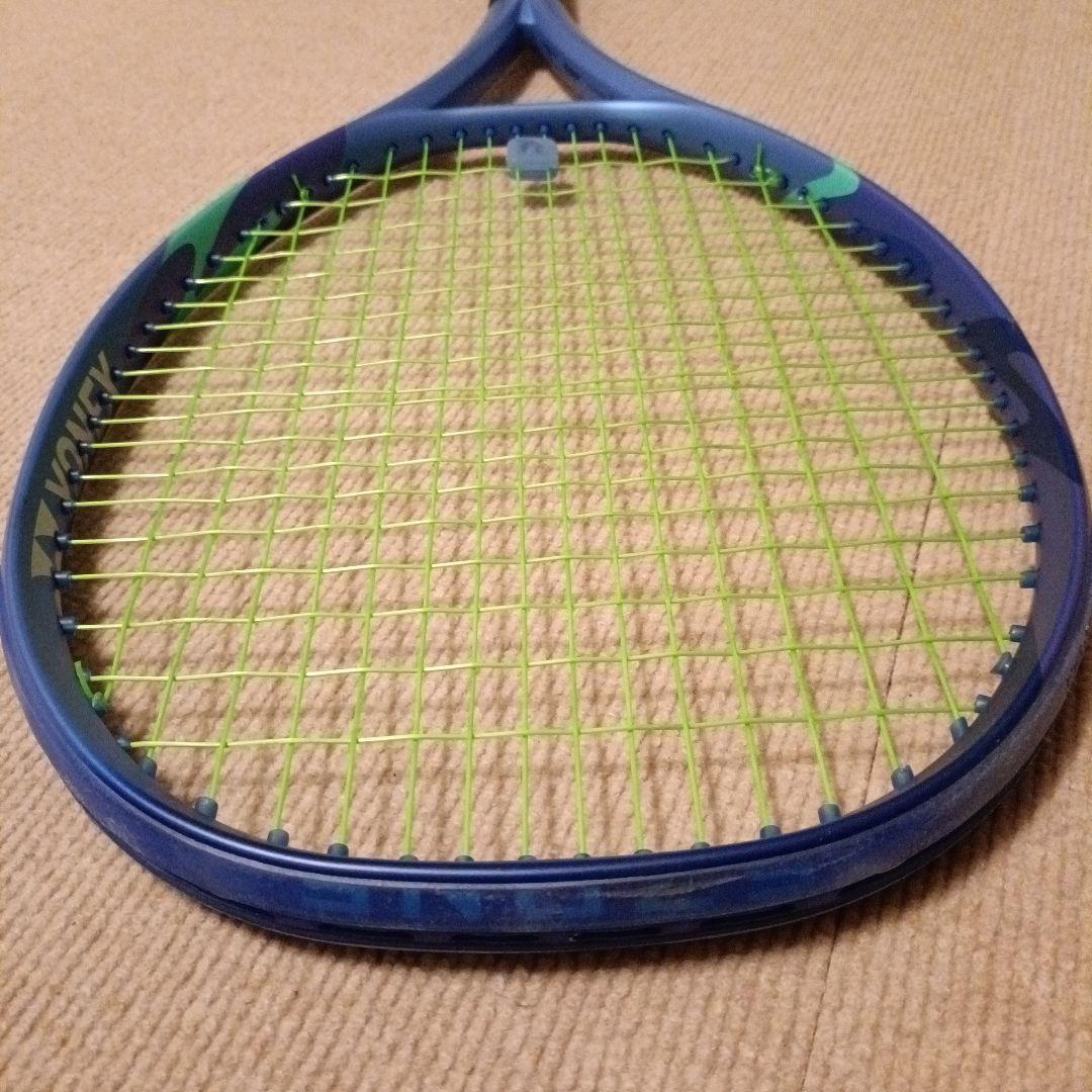YONEX EZONE 100L 2025 グリップサイズ2