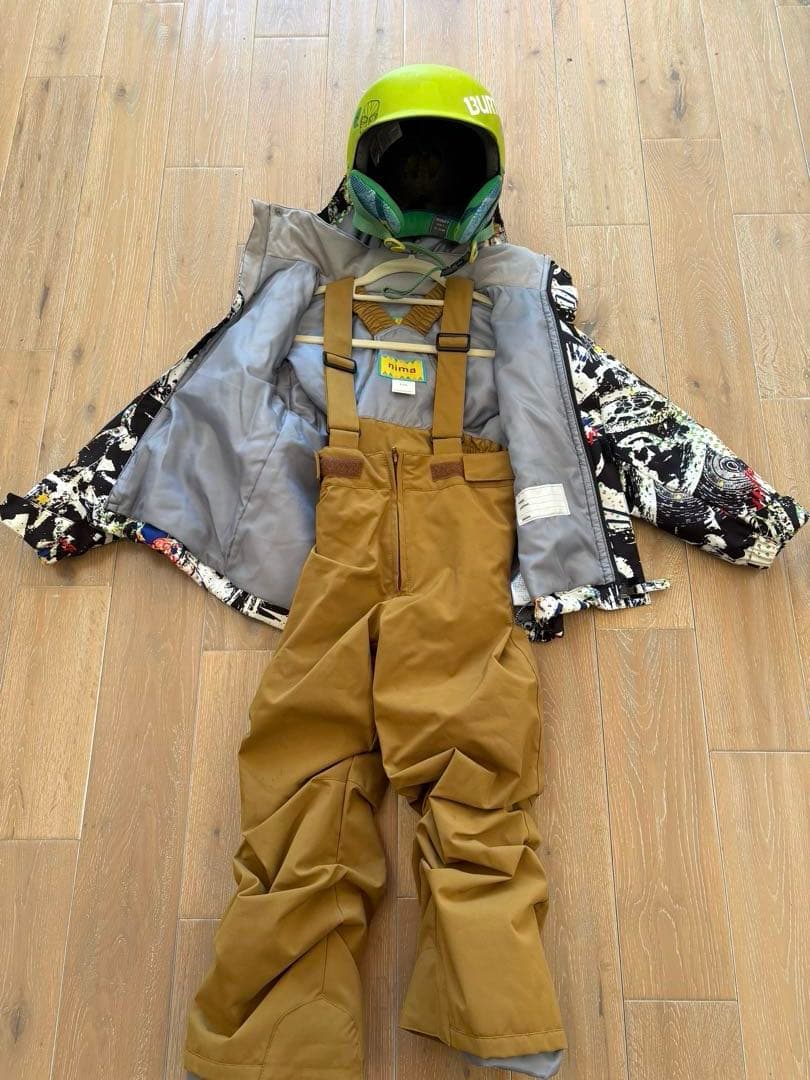 子ども用スノーボードウェア.ヘルメット セット