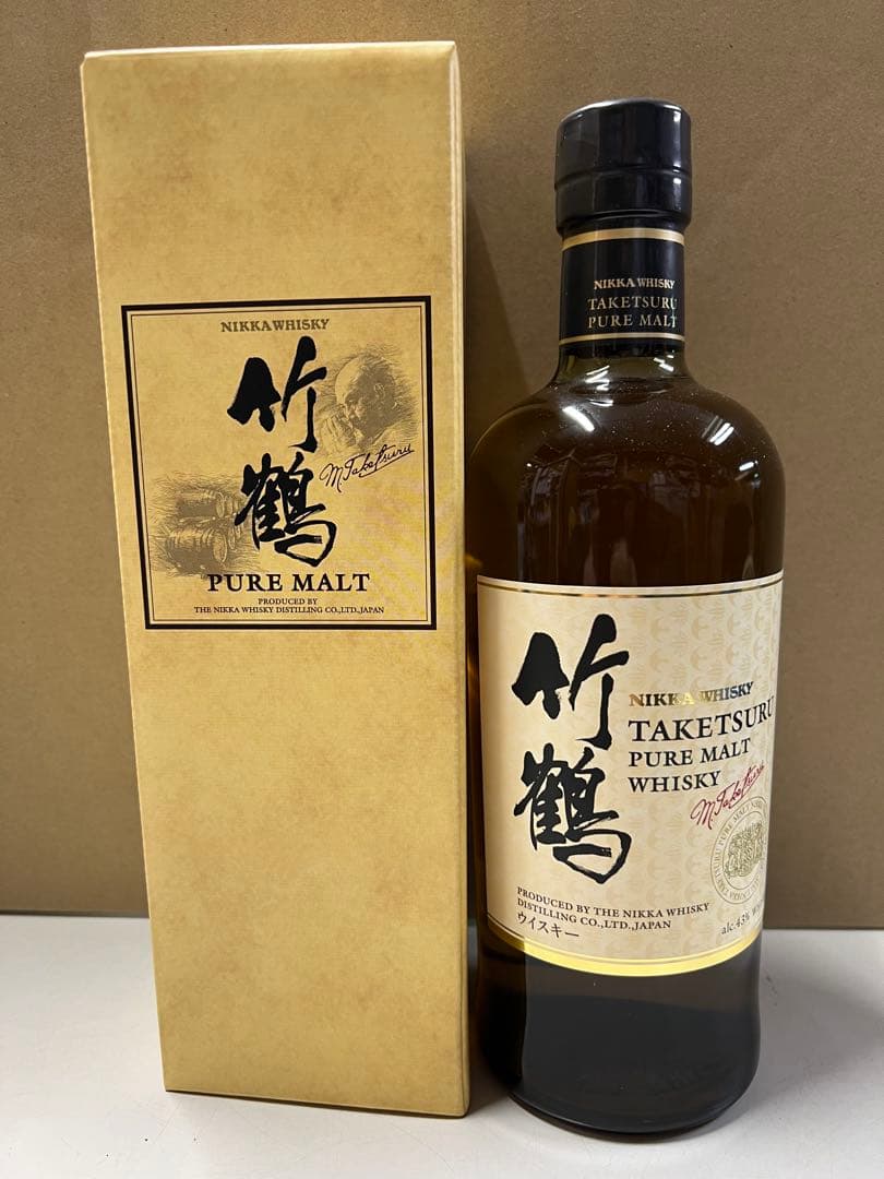 NIKKA 竹鶴　700ml 専用箱付